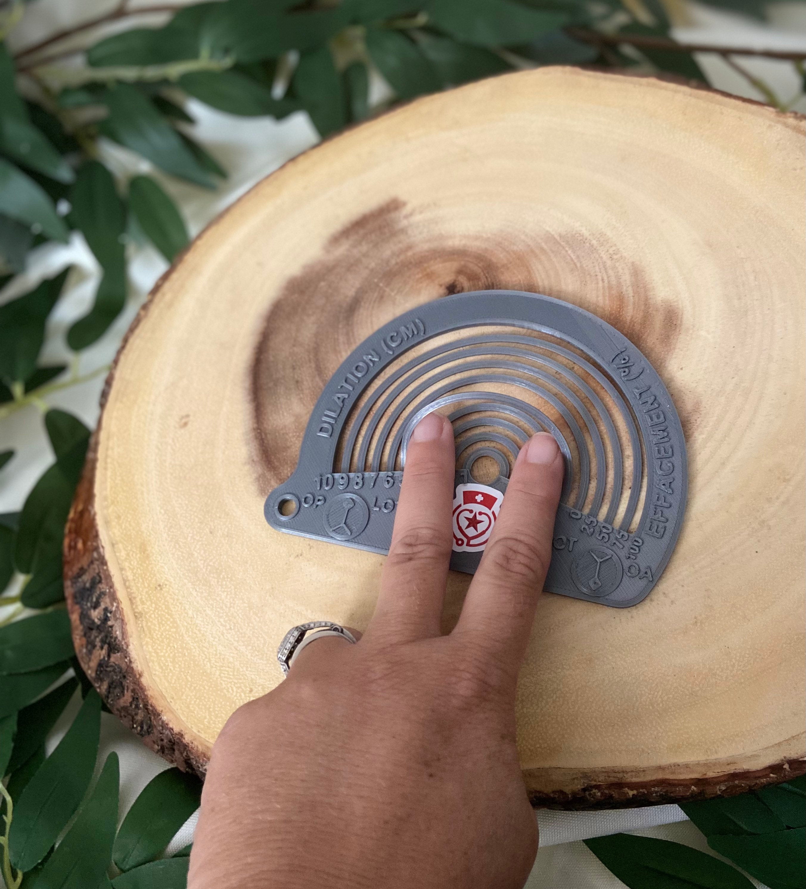 Cervical Exam Tool, dilation, effacement, presentation. Q Trainer